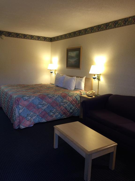 Knights Inn Νιούπορτ Εξωτερικό φωτογραφία